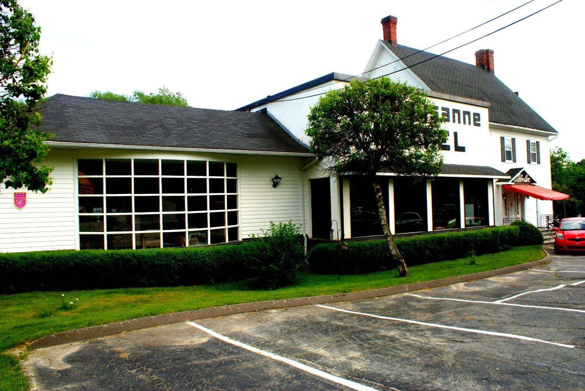 Motel & Hotel La Paysanne Sherbrooke Exterior foto